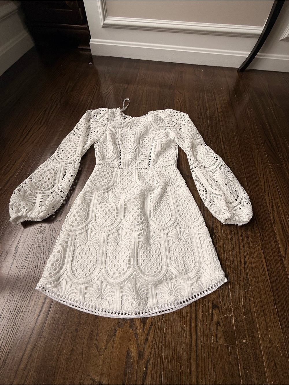 White Lace Long-Sleeve Dress